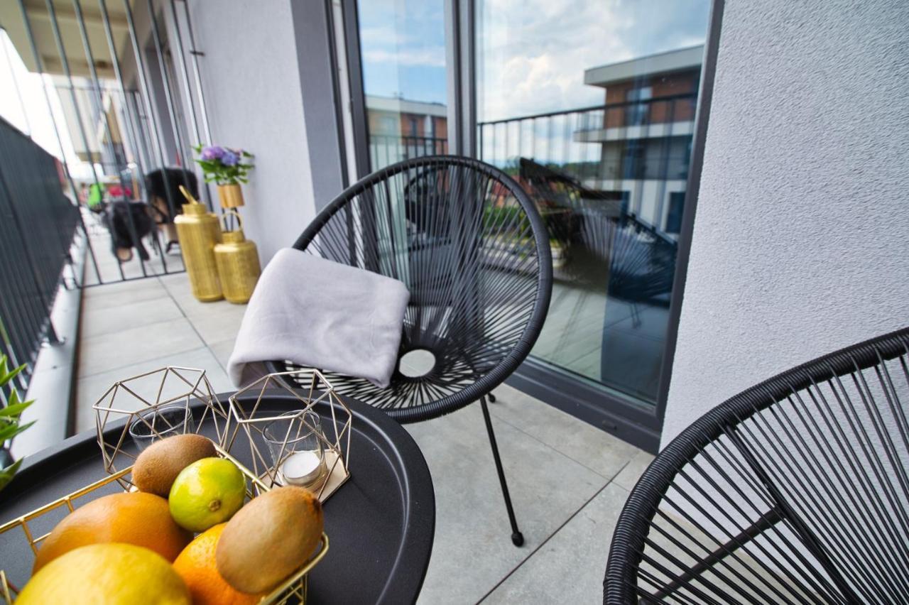 Apartpark Centrum Zator Bagian luar foto