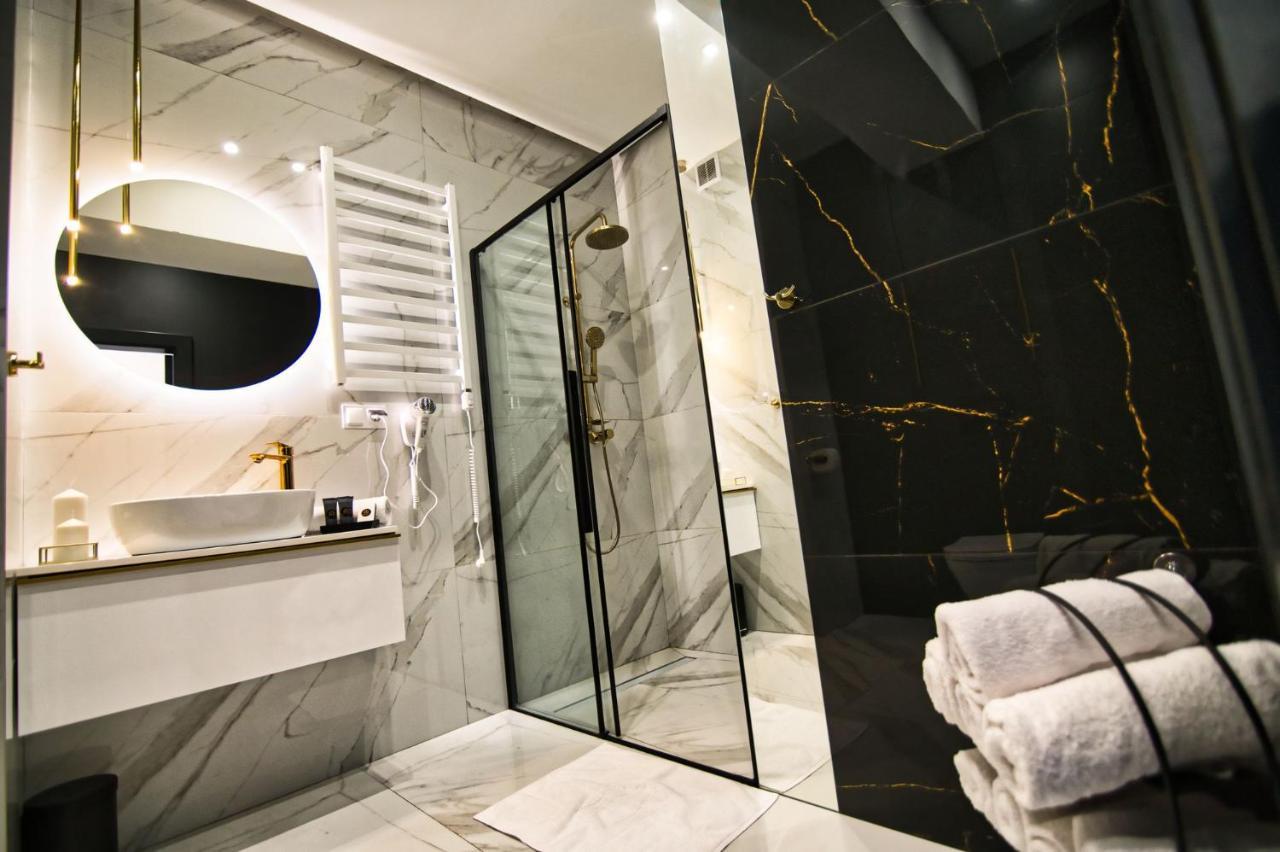 Apartpark Centrum Zator Bagian luar foto